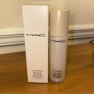 NEW MAC Hyper Real Serumizer Skin Balancing Hydration Serum Size 1.7 FL. Oz